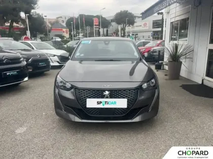 Photo 16 Peugeot 208  PureTech 100 S&S BVM6