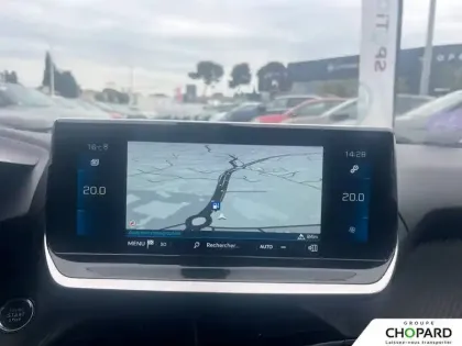 Photo 12 Peugeot 208  PureTech 100 S&S BVM6