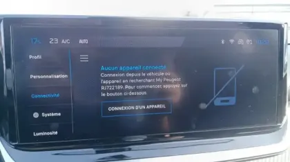 Photo 25 Peugeot 2008  Hybrid 136 e-DCS6