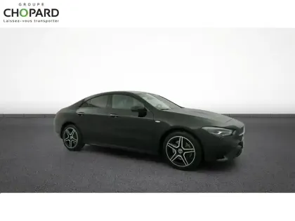 Photo 10 Mercedes CLA  Coupé 250 e Hybrid EQ 8G-DCT