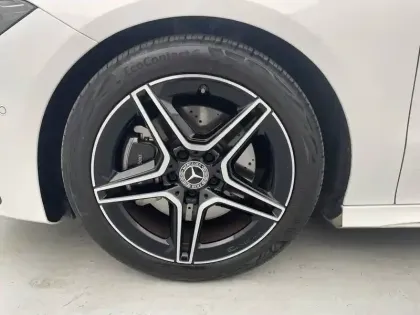 Photo 17 Mercedes CLA  Shooting Brake 200 d 8G-DCT