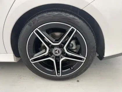 Photo 16 Mercedes CLA  Shooting Brake 200 d 8G-DCT