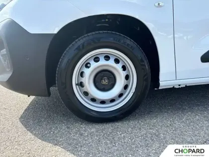 Photo 16 Peugeot Partner  FOURGON XL 950 KG BLUEHDI 100 S&S BVM6