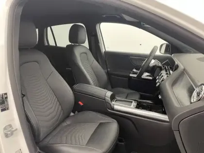 Photo 25 Mercedes GLA  250 e Hybrid EQ 8G-DCT