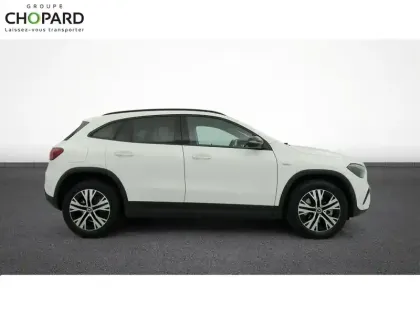 Photo 73 Mercedes GLA  250 e Hybrid EQ 8G-DCT