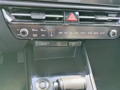 Photo 21 Kia Niro  1.6 GDi 138 ch HEV DCT6 Active