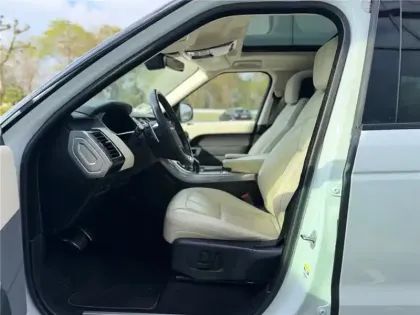 Photo 6 Land rover Range Rover MARK IX P400E PHEV 2.0L 404CH