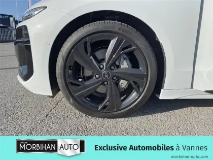 Photo 10 Audi A6 PERFORMANCE 367 CH 100 KWH