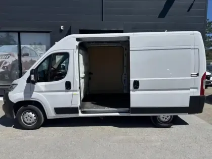 Photo 15 Citroën Jumper II 2.2 BHDI 140 S&S 3.5T L2H2 PD CONNECT