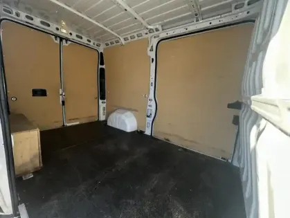 Photo 16 Citroën Jumper II 2.2 BHDI 140 S&S 3.5T L2H2 PD CONNECT