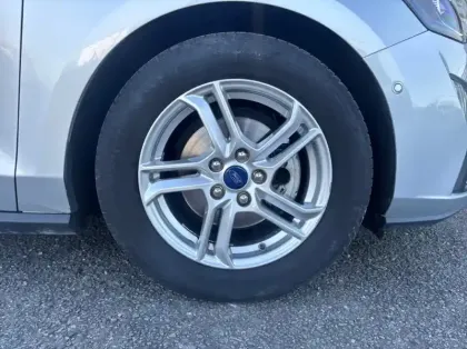 Photo 43 Ford Focus Gén. IV Ph1 Titanium X 5