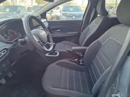 Photo 25 Dacia Jogger 7 Places Extreme Tce 110