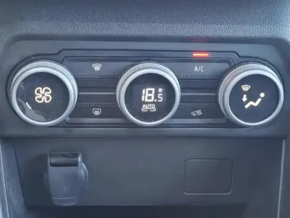 Photo 6 Dacia Jogger 7 Places Extreme Tce 110