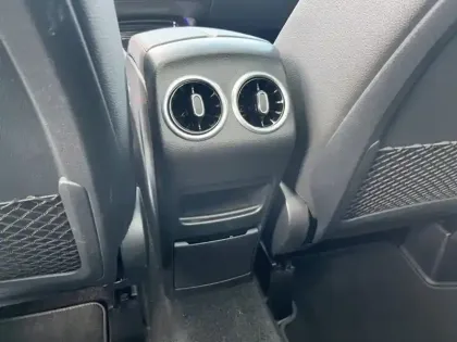 Photo 19 Mercedes GLA 200 d AMG Line