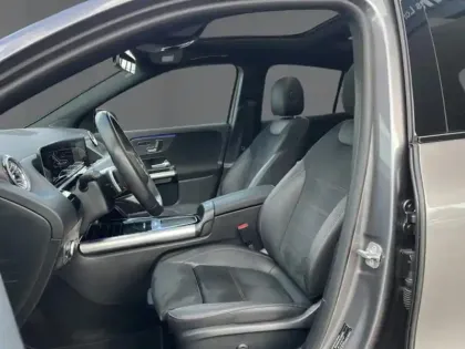 Photo 17 Mercedes GLA 200 d AMG Line