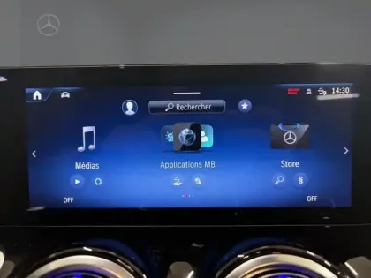 Photo 18 Mercedes GLB 200 d AMG Line