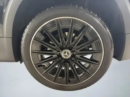 Photo 8 Mercedes GLB 200 d AMG Line