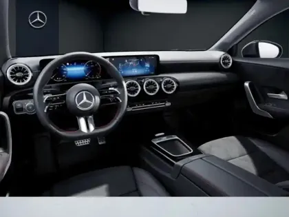 Photo 8 Mercedes Classe A 180 d AMG Line