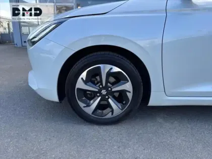 Photo 12 Suzuki Swift  1.2 Dualjet Hybrid 83ch Pack Auto