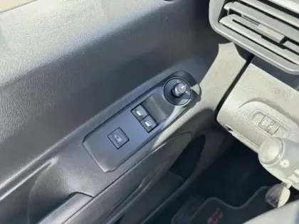 Photo 12 Fiat Doblo Gén. III Ph1 Base 4