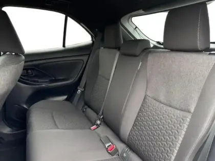 Photo 12 Toyota Yaris Gén. I Ph1 Design 5