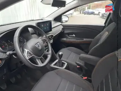 Photo 14 Dacia Sandero  1.0 TCe 90ch Stepway Confort -22