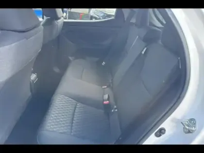 Photo 10 Toyota Yaris  116h Design 5p MC24