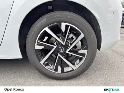 Photo 12 Opel Corsa Gén. VI Ph2 GS 5