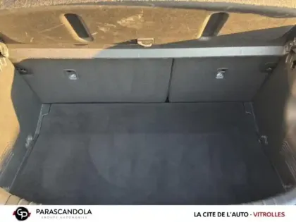 Photo 5 Kia Rio  1.0 T-GDI 120ch MHEV GT-Line