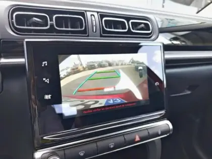 Photo 14 Citroën C3  1.2 PureTech 110ch S&S Shine 120-123g