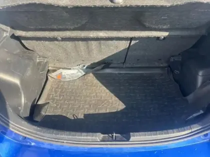 Photo 12 Toyota Yaris  100h Dynamic 5p RC19