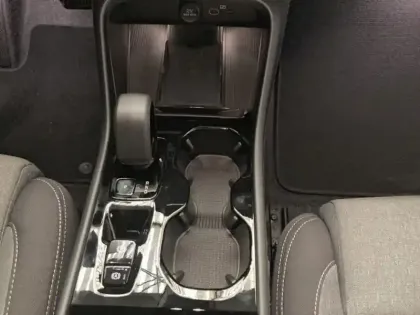 Photo 12 Volvo Xc40  B3 163ch Black Edition DCT 7