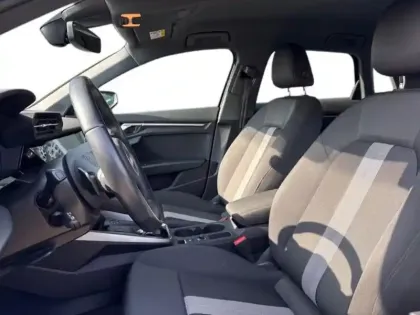 Photo 6 Audi A3  Sportback 30 TFSI 110ch Mild Hybrid Design S tronic 7