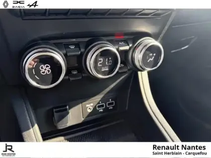 Photo 11 Renault Captur  1.0 TCe 90ch Techno