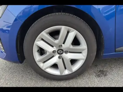 Photo 12 Renault Clio  1.0 TCe 90ch Evolution - 24