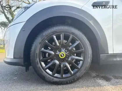 Photo 7 Mini Mini  Cooper SE 184ch Edition Premium Plus BVA 5CV