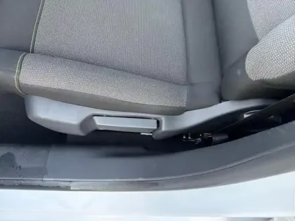 Photo 12 Citroën C3  1.5 BlueHDi 100ch S&S Feel E6.d