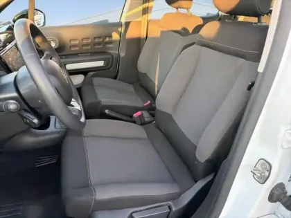 Photo 8 Citroën C3  1.5 BlueHDi 100ch S&S Feel E6.d