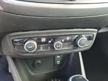 Photo 14 Opel Crossland  1.2 Turbo 130ch  Ultimate BVA