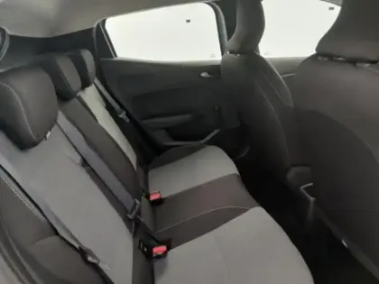 Photo 14 Renault Clio  1.5 Blue dCi 100ch Evolution - 24