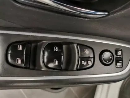 Photo 7 Nissan Micra Gén. V (K14) Ph1 N-Sport 5