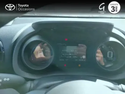 Photo 13 Toyota Yaris Gén. I Ph1 Design 5