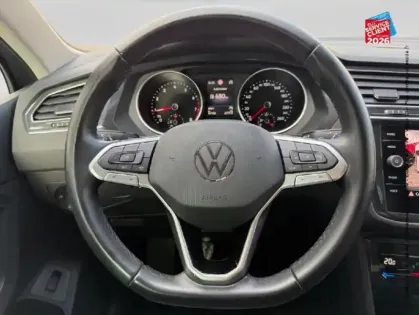 Photo 11 Volkswagen Tiguan Gén. II Ph2 Life Business 5