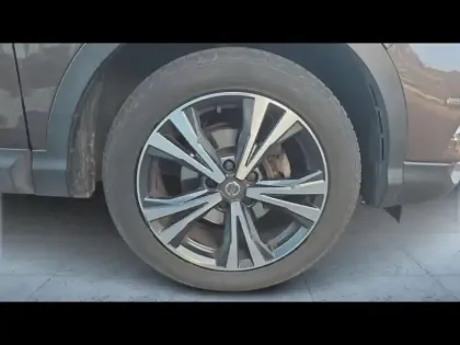 Photo 8 Nissan Qashqai  1.5 dCi 115ch N-Connecta Euro6d-T