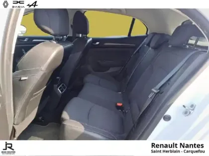 Photo 13 Renault Megane  1.5 Blue dCi 115ch Business EDC BOITE AUTO