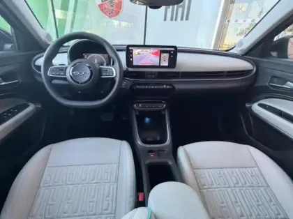 Photo 12 Fiat 600  1.2 Hybrid 100ch La Prima DCT6