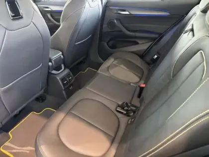 Photo 12 BMW X2  sDrive18iA 136ch Edition Goldplay DKG7