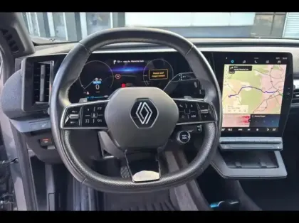 Photo 13 Renault Megane  E-Tech Electric EV60 220ch Techno super charge -C