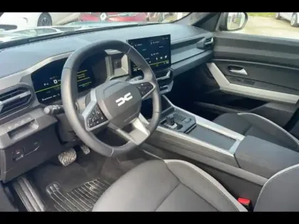 Photo 8 Dacia Bigster  1.8 hybrid 155ch Journey