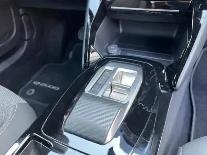 Photo 13 Peugeot 2008 Gén. II Ph2 Allure 5